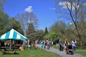 4-22 Earth Fest, May 1